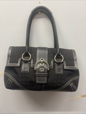 Vintage 05' Coach 3648